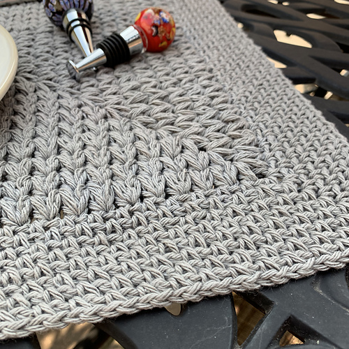Ravelry Puff Cluster Dish Drying Mat pattern by Amy Minard