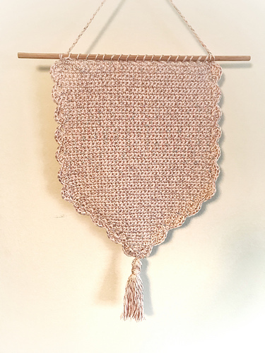 Scalloped Wall Hanging photo 1