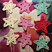 Glittery Crochet Stars in 2 Rounds photo 3