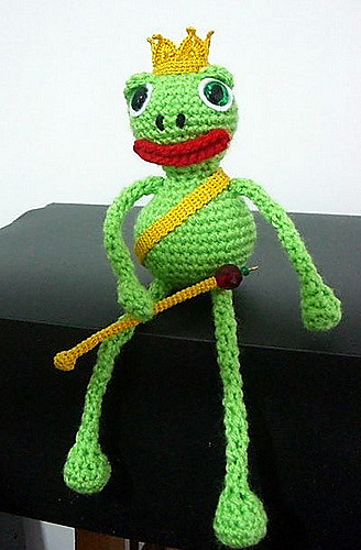 Ravelry: The Frog Prince pattern by Lesley Wiltshire