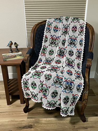 Snowflakes & Roses Afghan