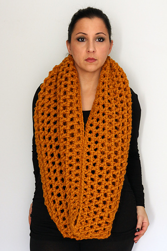 Oversized Infinity Scarf n Cowl photo 5