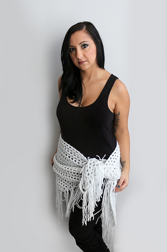 Chunky Fringe Shawl photo 3