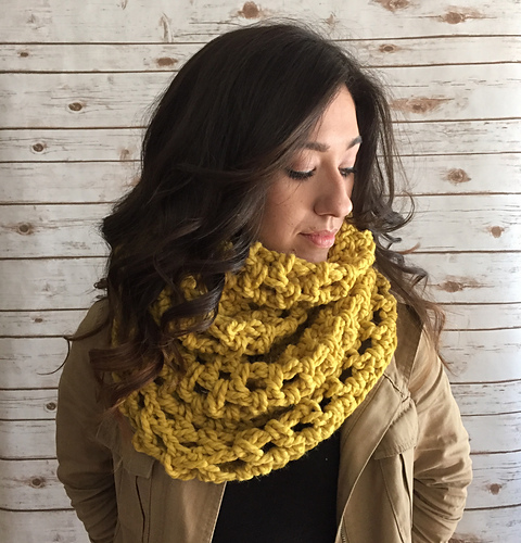 Oversized Infinity Scarf n Cowl photo 1