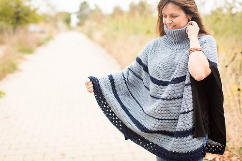 Montana Poncho photo 5