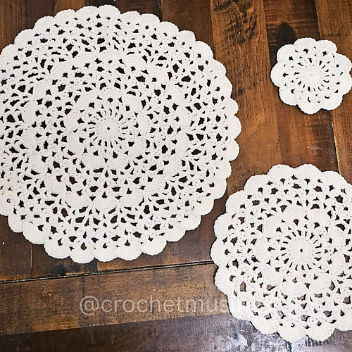 Lacy Placemat & Coaster Set