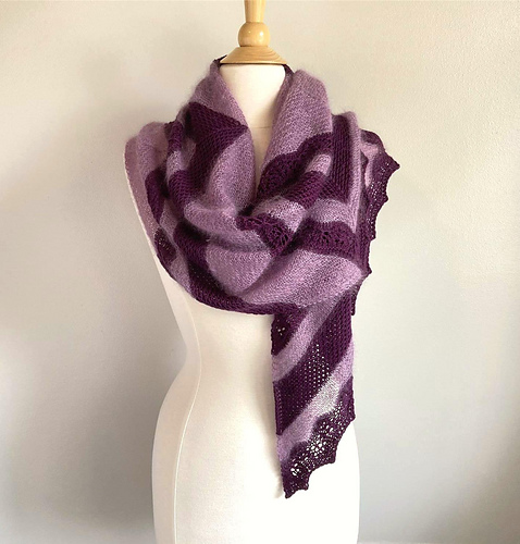 Ravelry: Floating Ribbons pattern by Jennifer Weissman