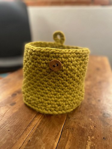 It's Just a Crochet Basket photo 2