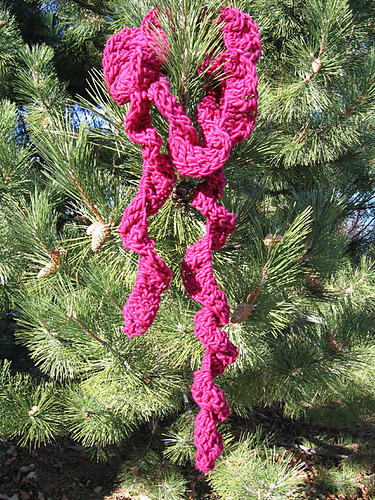 Burly Twirly Scarf & Hat Set photo 4