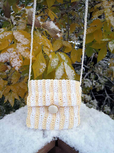 Dazzling Waves Bag photo 1