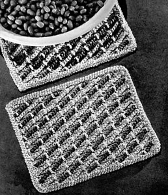 Ravelry Hot Plate Mats 4035 pattern by The Spool Cotton Company