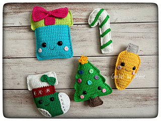Ravelry: debgriff57's Mini Candy Cane Kawaii Cuddler® *Test*
