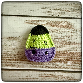 Ravelry: debgriff57's Tiny Candy Corn Kawaii Cuddler® *Test*
