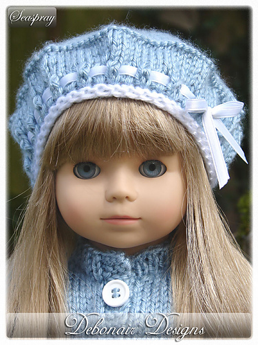 Eyelet Beret photo 1