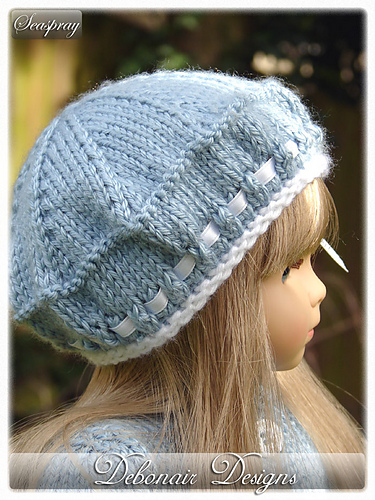 Eyelet Beret photo 2