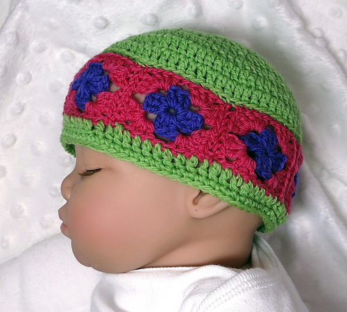 Granny Square Baby Gift Set photo 4