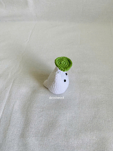 Tiny White Totoro - Demi Tran