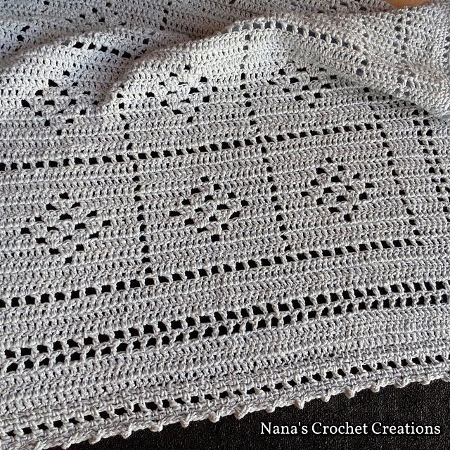 Ravelry Bringing Home Baby Blanket (DIAMONDS) pattern by D Maunz