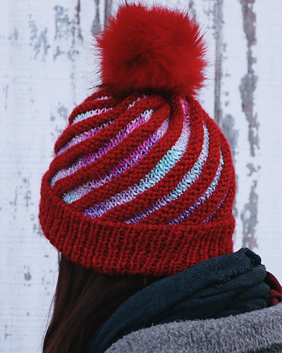 Striped Swirl Lue - Dreadful Velvet Designs