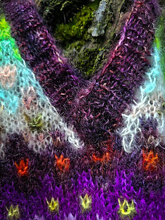 Ravelry: Dreamfetti pattern by Barbara Wolff