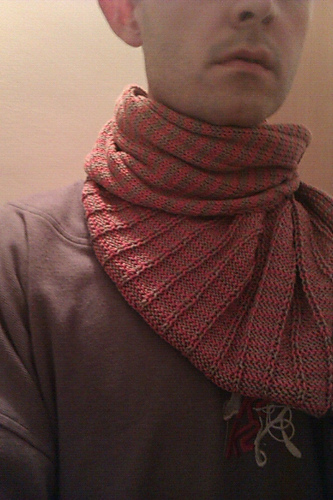 Goldfish triangle scarf photo 5
