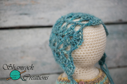newborn open shell bonnet photo 2