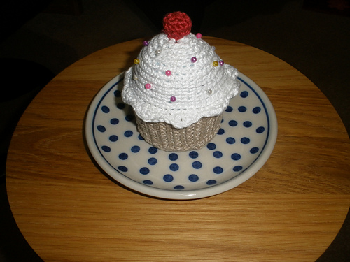 Cupcake Pin Cushion photo 5