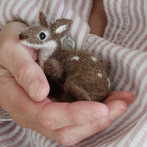 Miniatyr Fallow hjort - Claire Garland