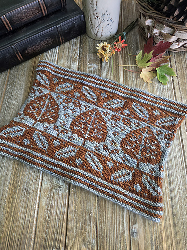 Autumn Skies Cowl