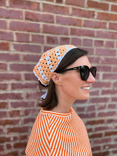Granny Stitch Bandana photo 4