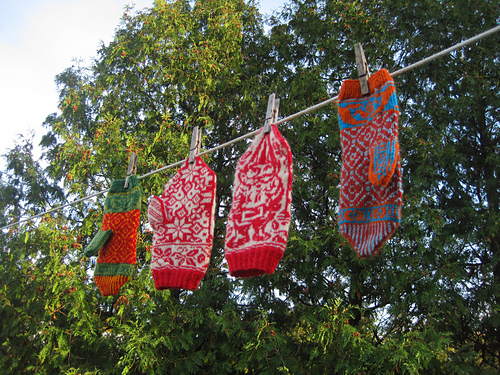 Garden Gnome Mittens photo 4