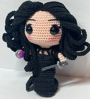 Ravelry: Yennefer of Vengerberg pattern by Elisa Gravano