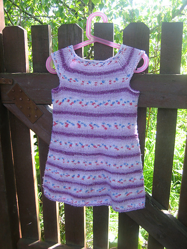 A simple seamless dress photo 4