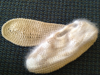 Ravelry: elle464's Angora Slippers