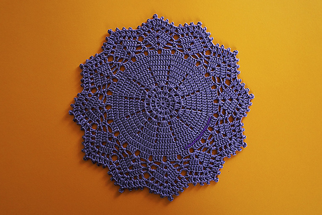 Cute and Curvy Doily Delight