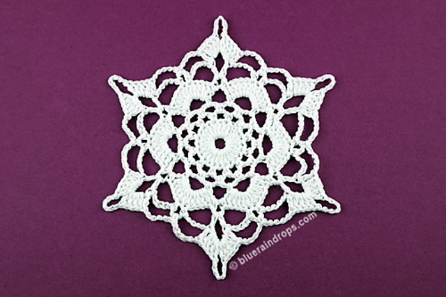 Snowflake motif 277/2