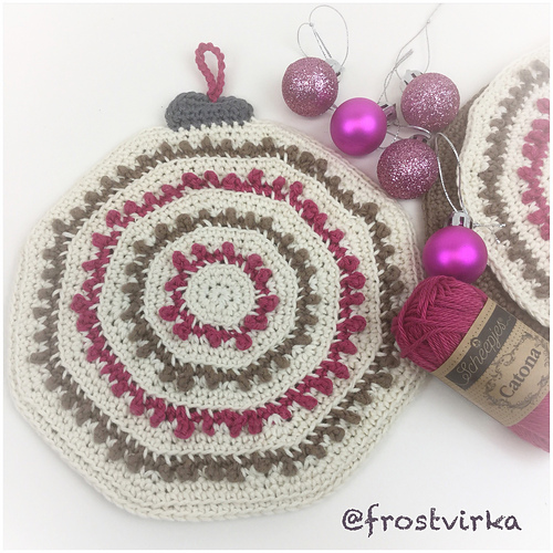 Bauble potholder photo 2