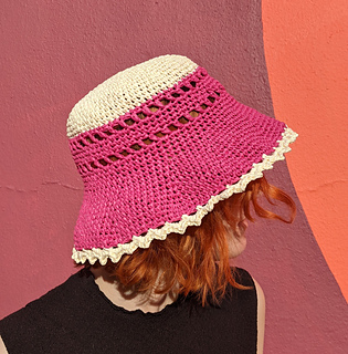 Emma hat