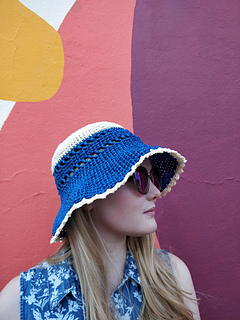 Emma hat