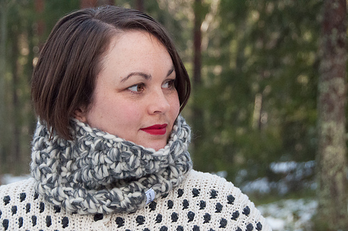 Infinity Cowl photo 4