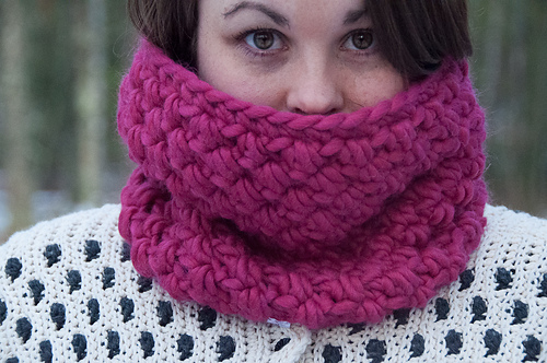 Infinity Cowl photo 5