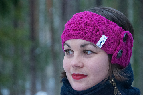 Headband With Cross Pattern photo 8