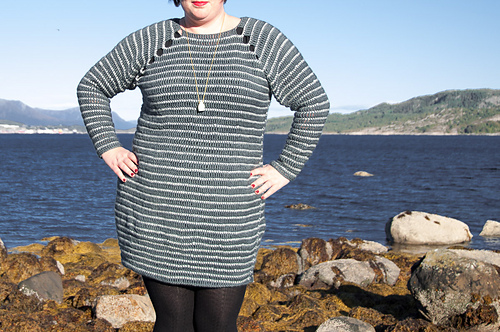 Bruma Sweater And Dress photo 9