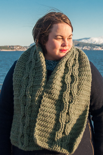Ora Cable Scarf photo 10