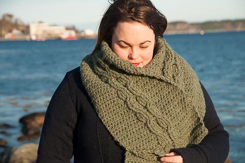 Ora Cable Scarf photo 2