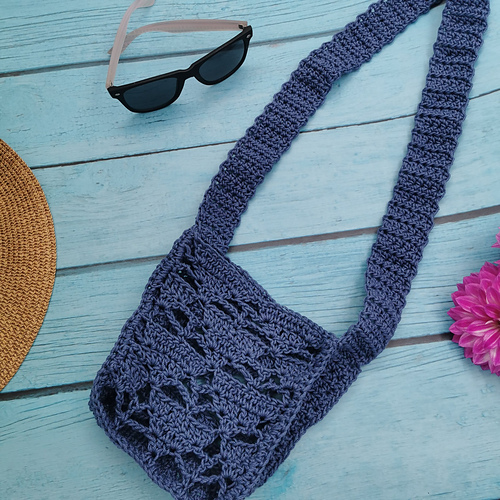 Ravelry Summer Shoulder Bag pattern by Joy of Motion Crochet Janne