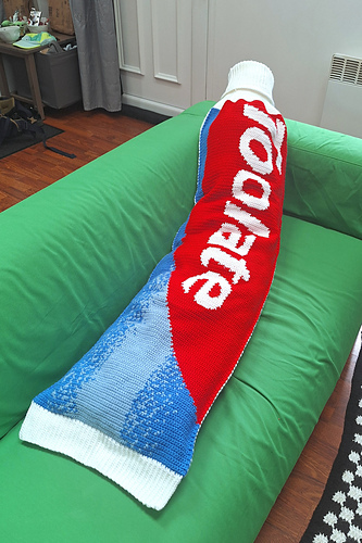 Toothpaste pillow