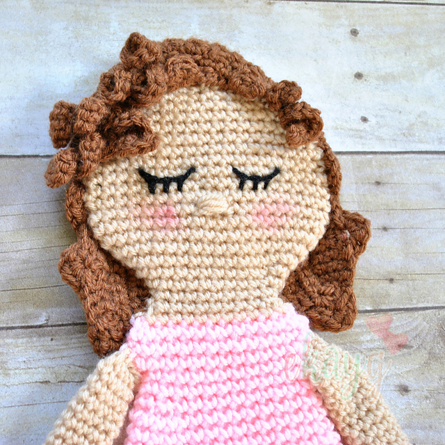 Ravelry Curly Hair for Lovey Dolls pattern by Erin Greene