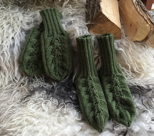 Votter og sokker til barn - Anne-Lise Rørdal