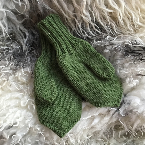 Votter og sokker til barn - Anne-Lise Rørdal